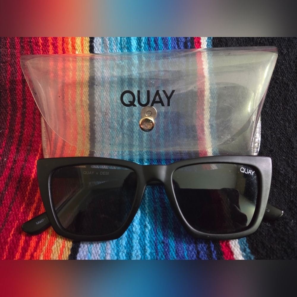 Quay Australia Black Sunglasses - Picture 3 of 4